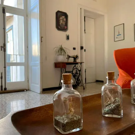 La Casa Nel Cortile ベッド・アンド・ブレックファスト ヴィーコ・エクエンセ