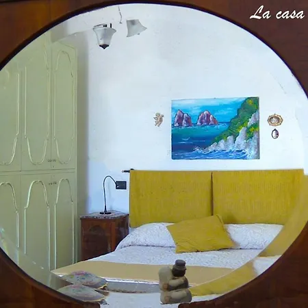 לינה וארוחת בוקר La Casa Nel Cortile ויקו אקוונסה