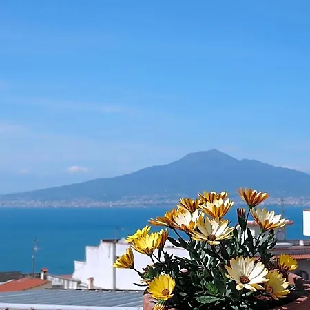 La Casa Nel Cortile 4* Vico Equense