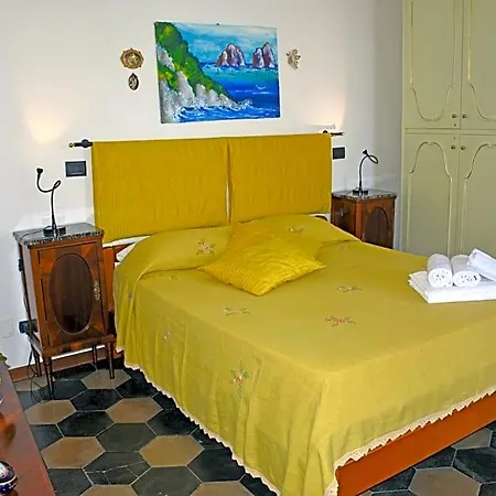 La Casa Nel Cortile 4* Vico Equense