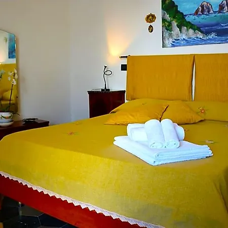 La Casa Nel Cortile Panzió Vico Equense