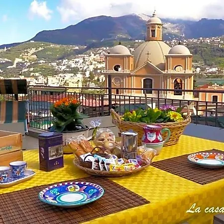 La Casa Nel Cortile Bed & Breakfast Vico Equense